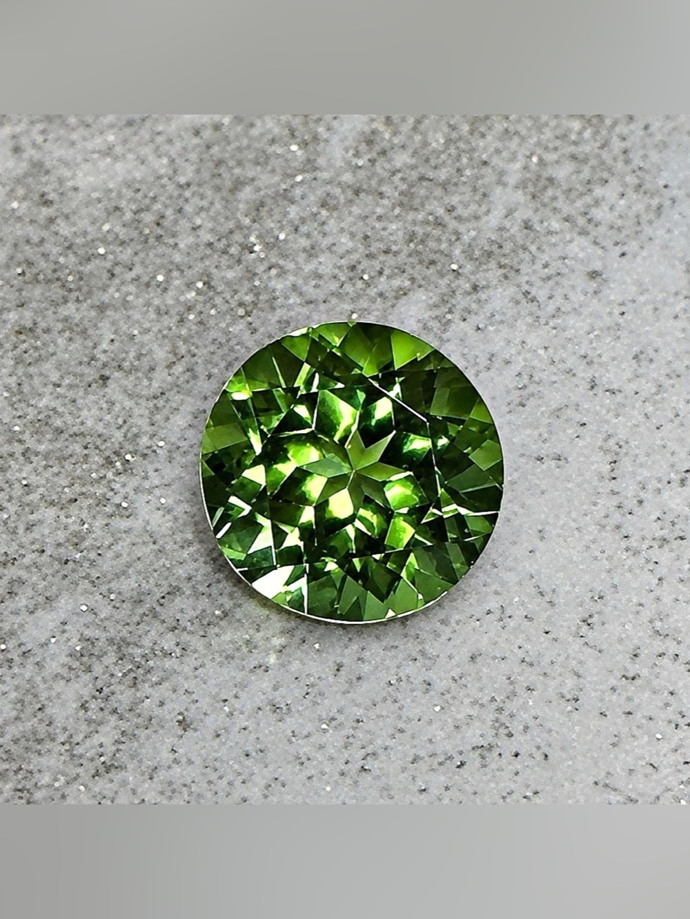 Genuine Faceted Peridot 0.8MM